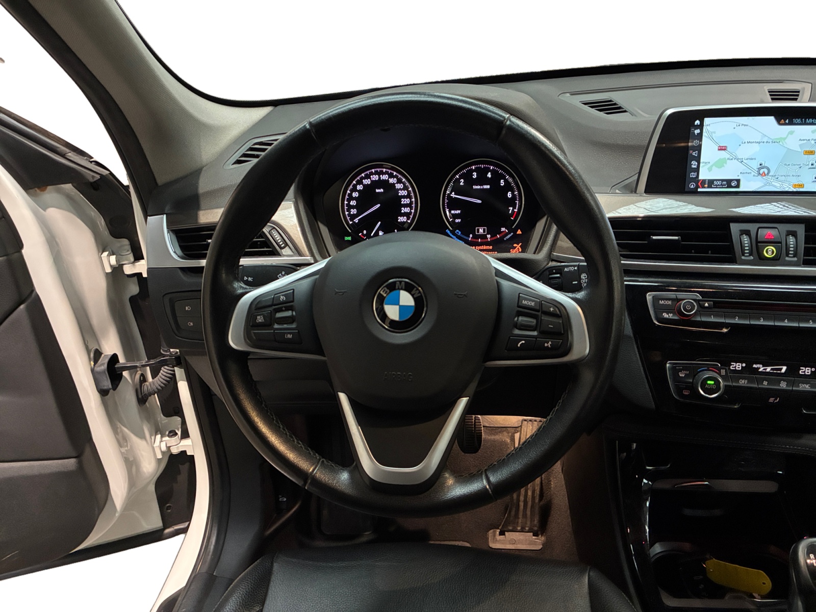 BMW X1 sDrive 18i 140 ch xLine 2018