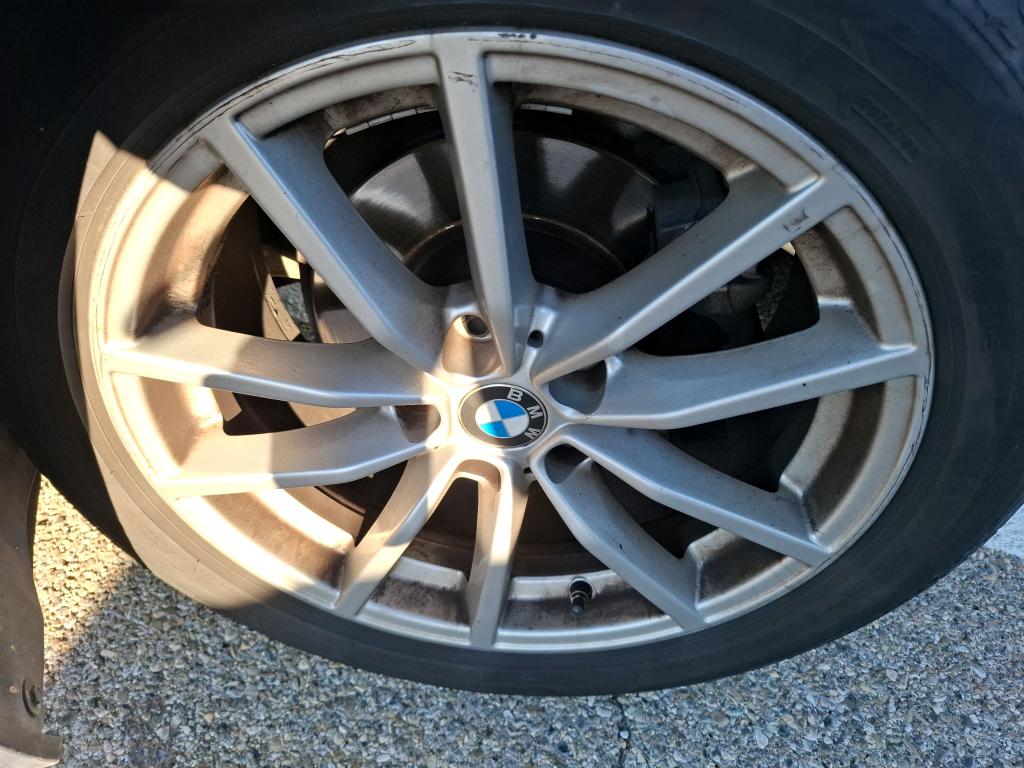 BMW SERIE 3 TOURING G21 LCI 318d 150 ch BVA8 Business Design 2023