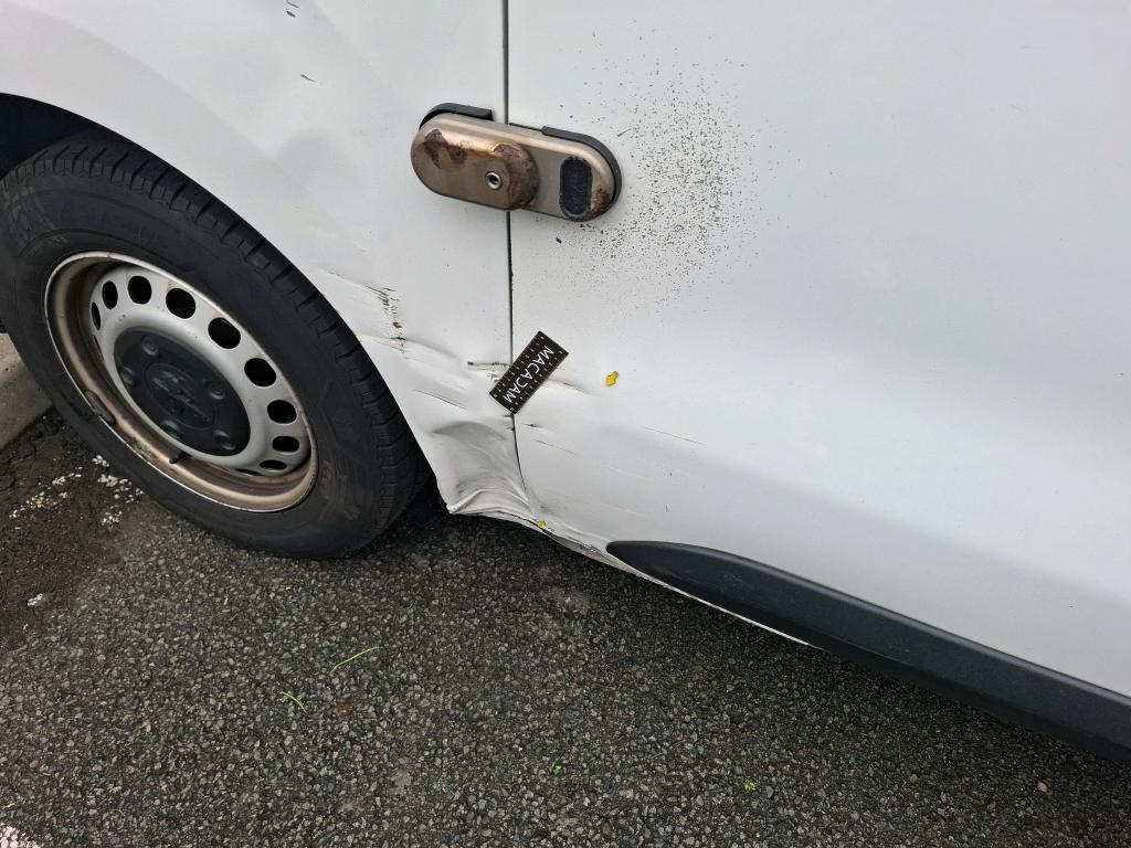 PEUGEOT EXPERT FOURGON TOLE STANDARD 1.5 BLUEHDI 120 S&S BVM6 PREMIUM 2022