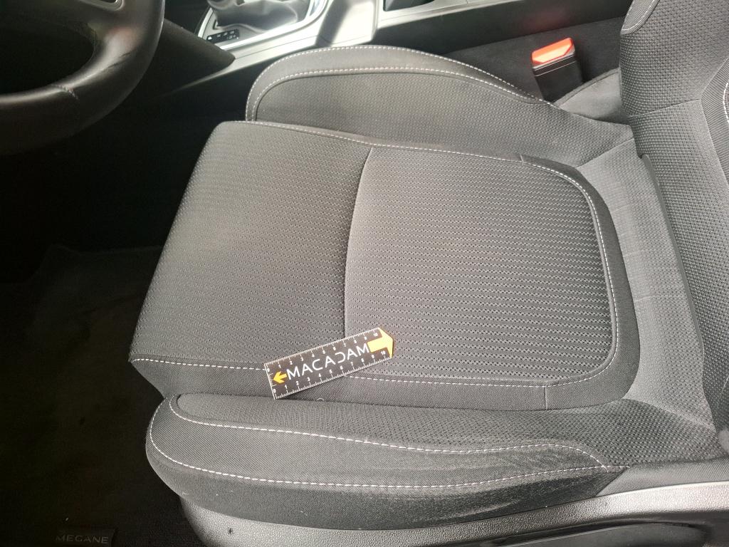 RENAULT MÉGANE MEGANE IV BERLINE Blue dCi 115 EDC - 21N Business 2022