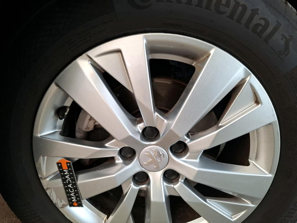 PEUGEOT 5008 BlueHDi 130ch S&S EAT8 Active Pack 2023