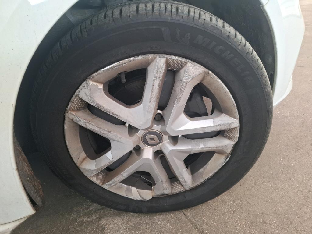 RENAULT MÉGANE MEGANE IV BERLINE Blue dCi 115 EDC Business 2019