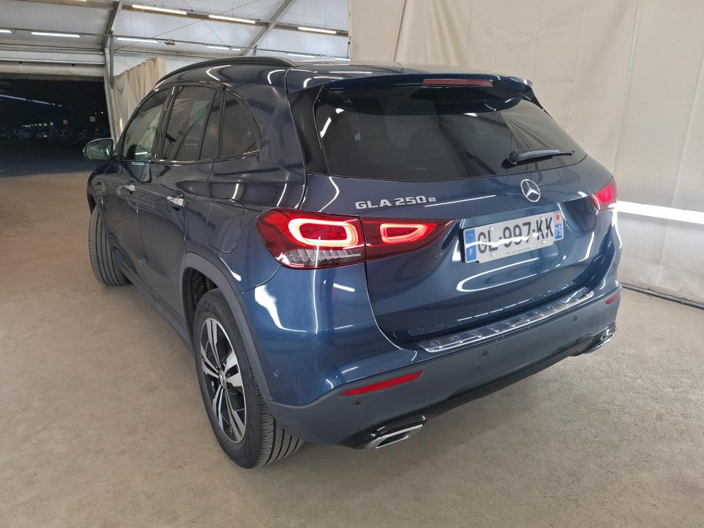 MERCEDES-BENZ MERCEDES GLA II 250 e 8G-DCT Progressive Line 2022