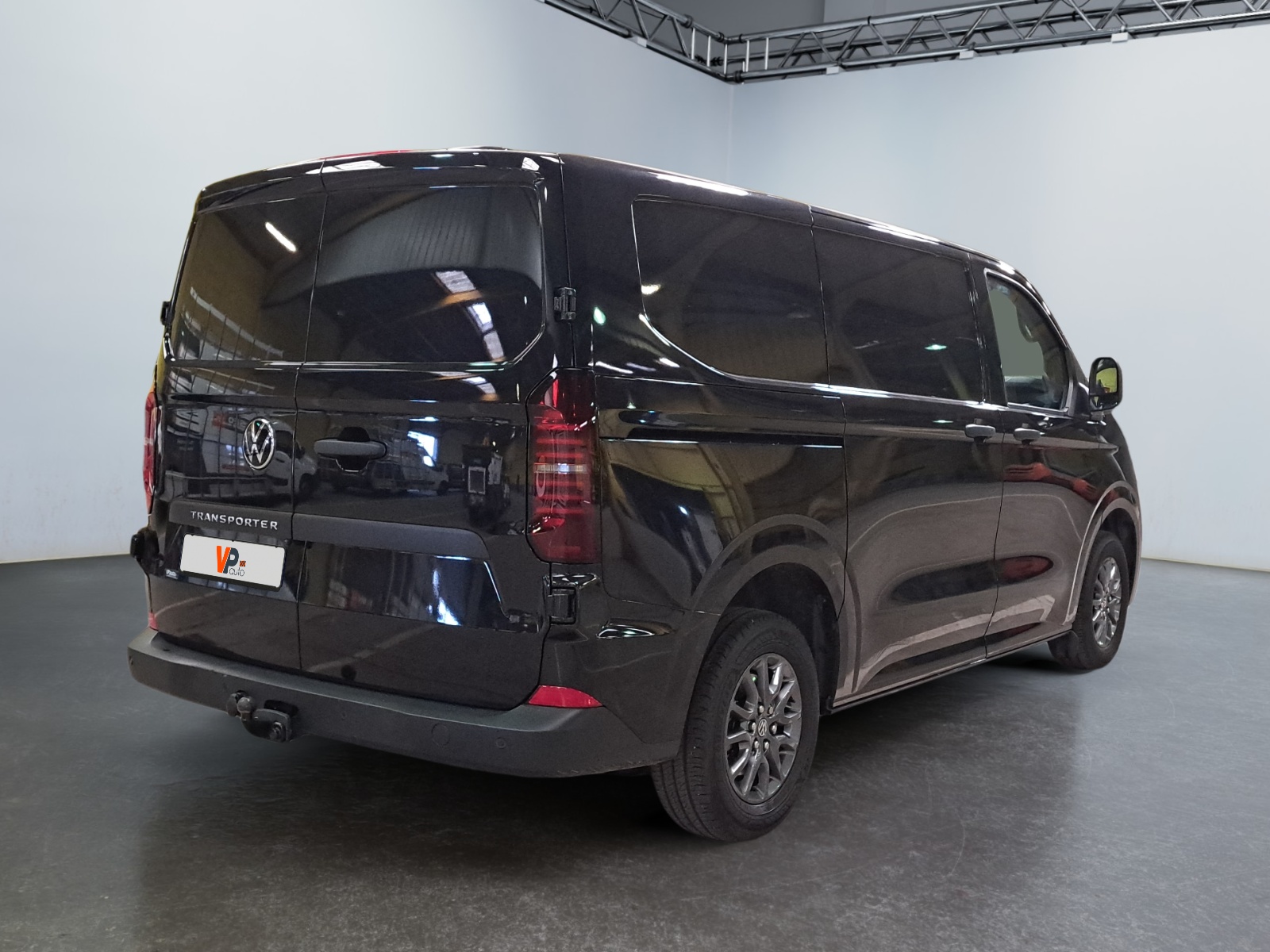 VOLKSWAGEN TRANSPORTER VAN L1H1 2.0 TDI 150 BVA8 BUSINESS 2025