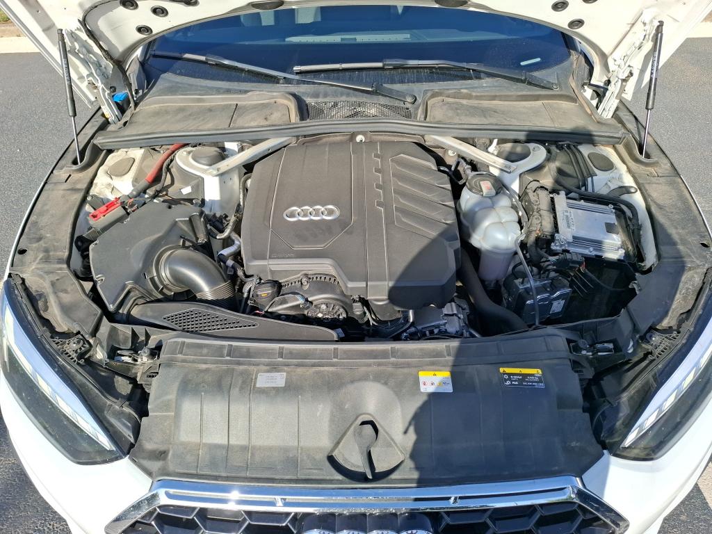 AUDI A5 SPORTBACK 40 TFSI 204 S tronic 7 Quattro Line 2023