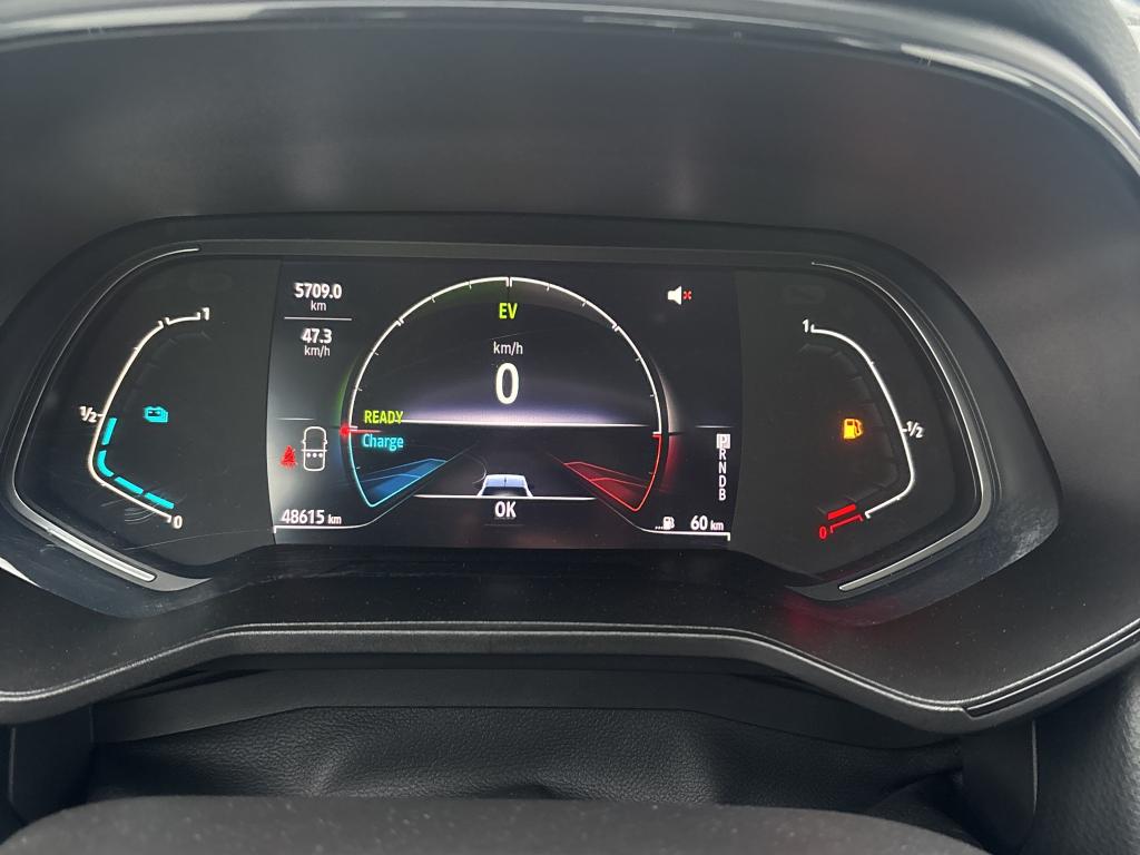 RENAULT CLIO V E-Tech 140 - 21N Business 2022