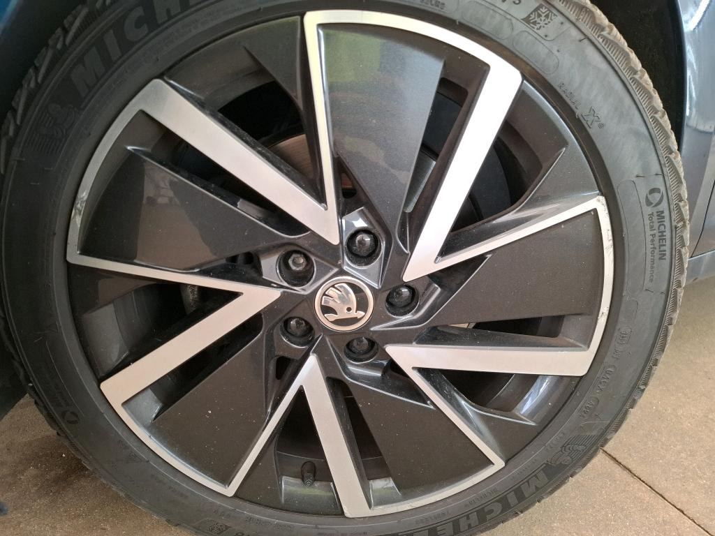 SKODA OCTAVIA 1.4 TSI PHEV iV 204 ch DSG6e Business 2022