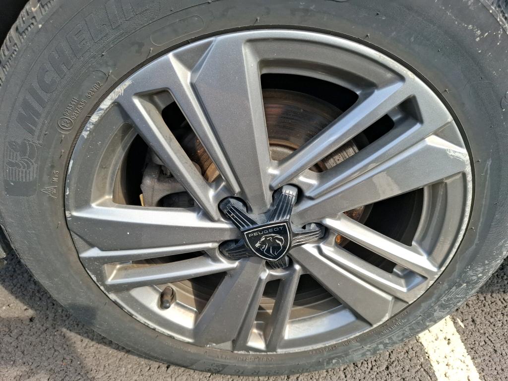 PEUGEOT 308 SW BlueHDi 130ch S&S EAT8 Active Pack 2022