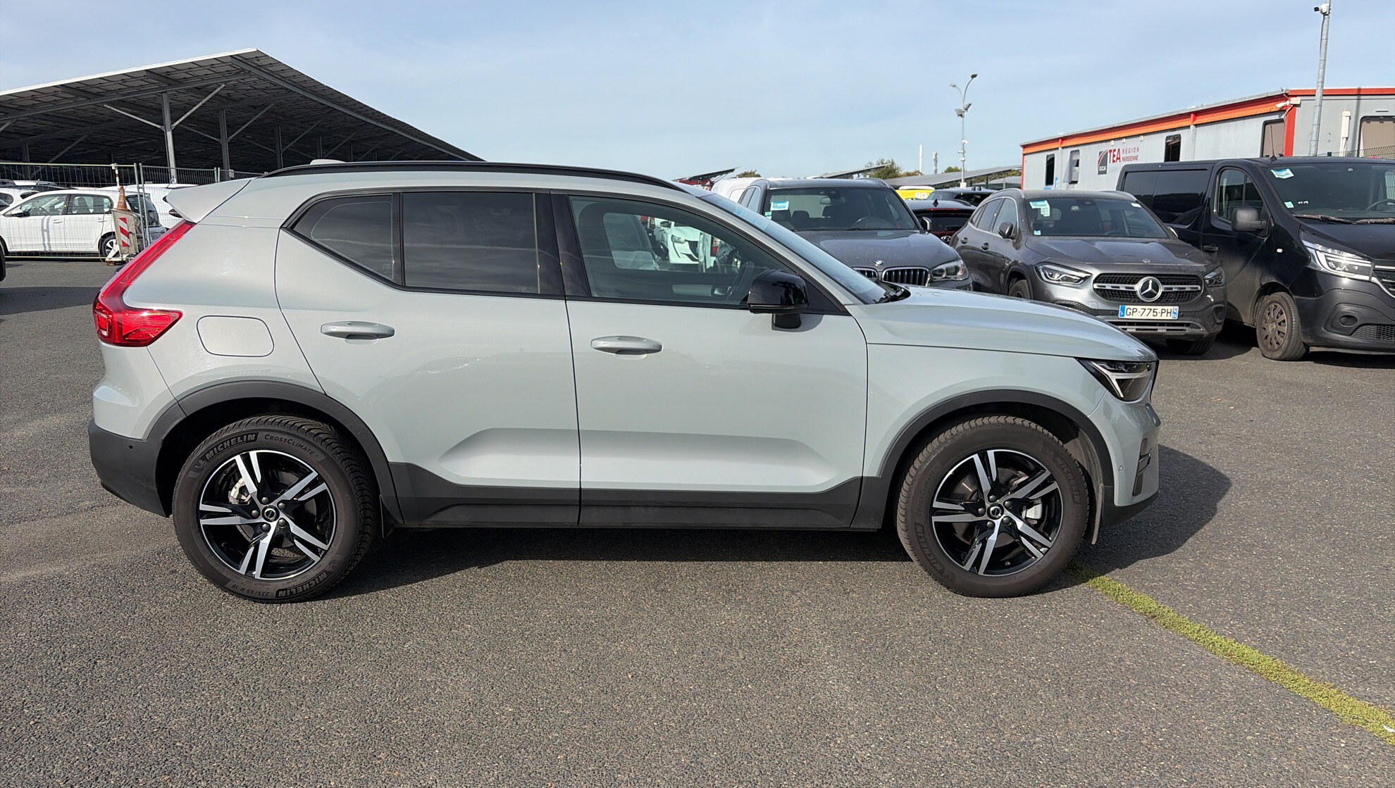 VOLVO XC40 B3 163 ch DCT7 Plus 2025