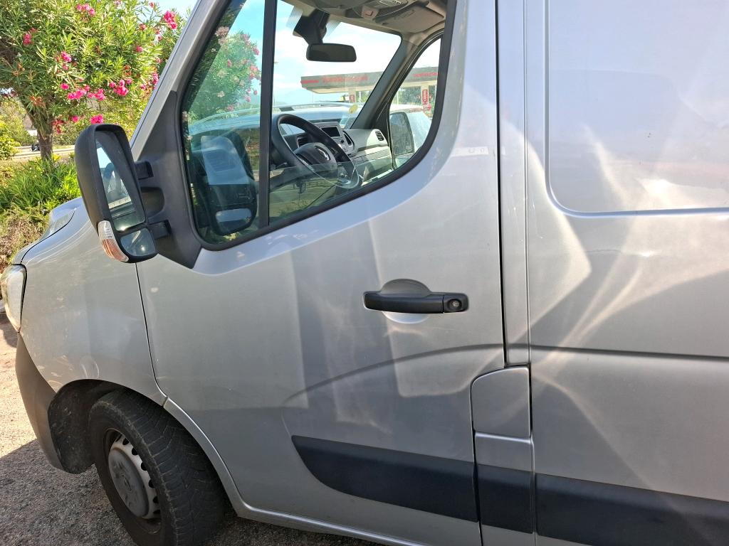 RENAULT MASTER FOURGON FGN TRAC F3300 L2H2 DCI 135 GRAND CONFORT 2021