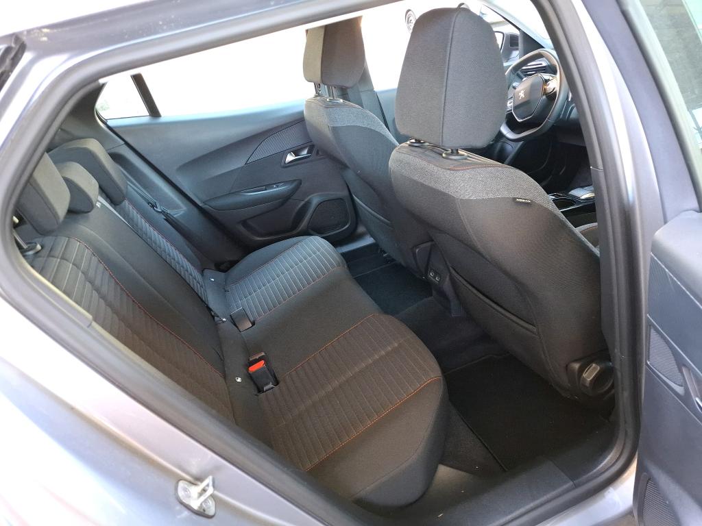 PEUGEOT 2008 PureTech 130 S&S EAT8 Active Pack 2022