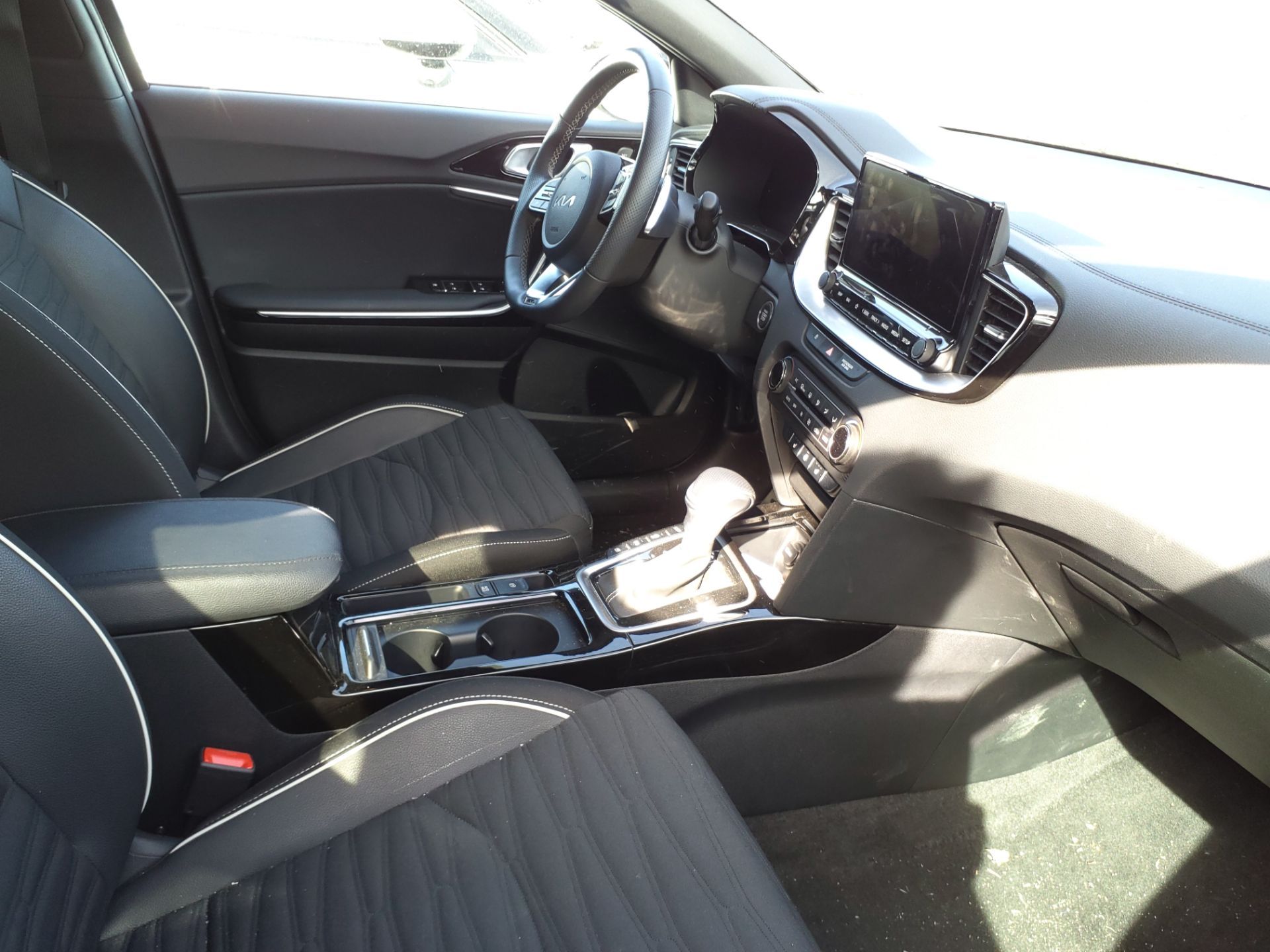 KIA CEED 1.5 T-GDi 140 ch DCT7 GT-line 2025