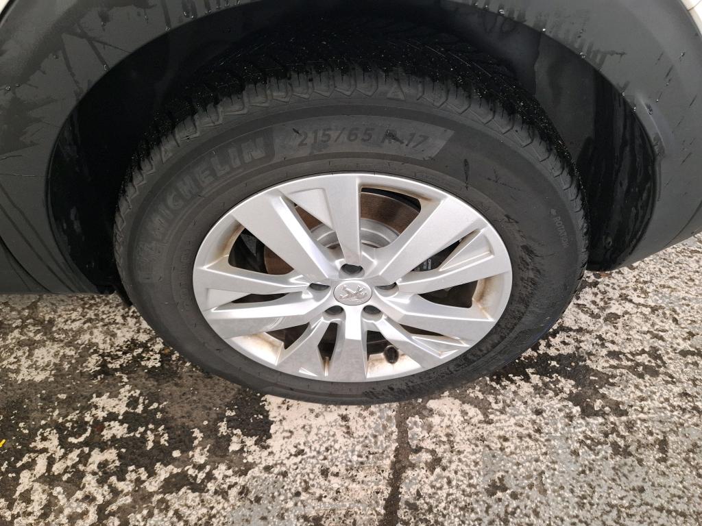 PEUGEOT 3008 Puretech 130ch S&S EAT8 Active Pack 2021