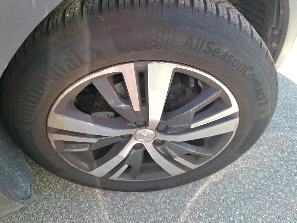 PEUGEOT 3008 BUSINESS Puretech 130ch S&S EAT8 Allure 2020