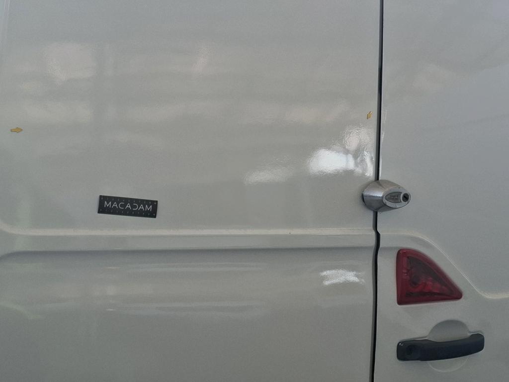 RENAULT MASTER FOURGON E-TECH ELECTRIQUE (04/202 FGN L1H1 F3100 R75 - 19 ACHAT INTEGRAL CONFORT 2021