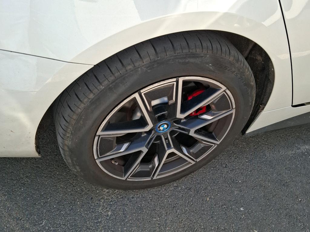 BMW i4 G26 eDrive35 286 ch BVA M Sport 2023