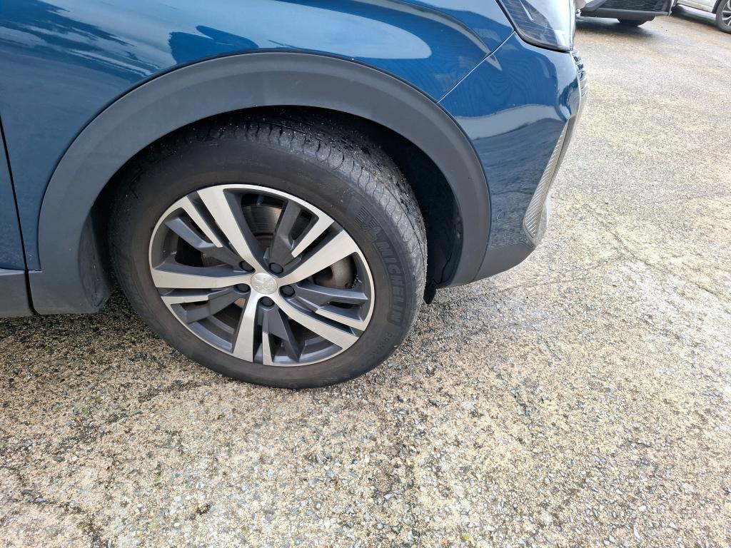 PEUGEOT 3008 Hybrid 225 e-EAT8 Allure 2022