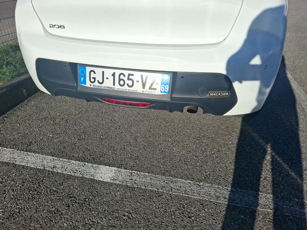 PEUGEOT 208 AFFAIRE BLUEHDI 100 S&S BVM6 PREMIUM 2022
