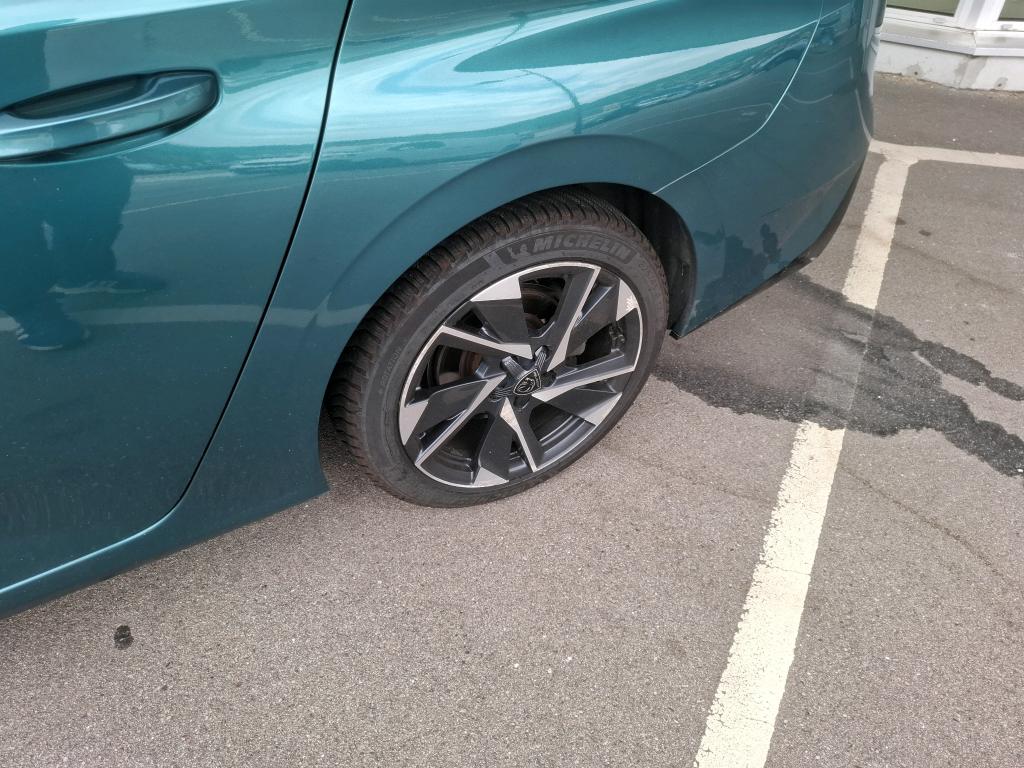 PEUGEOT 308 SW BlueHDi 130ch S&S EAT8 Allure Pack 2023