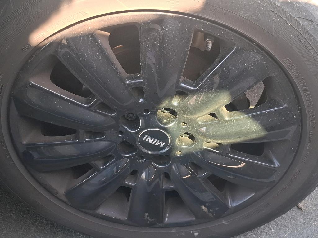 MINI COUNTRYMAN F60 102 ch BVA7 One Oakwood 2019