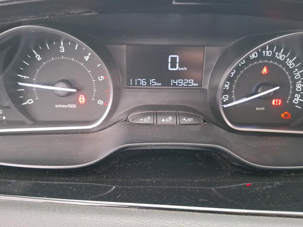 PEUGEOT 208 AFFAIRE 1.6 BLUEHDI 75 BVM5 PREMIUM 2017