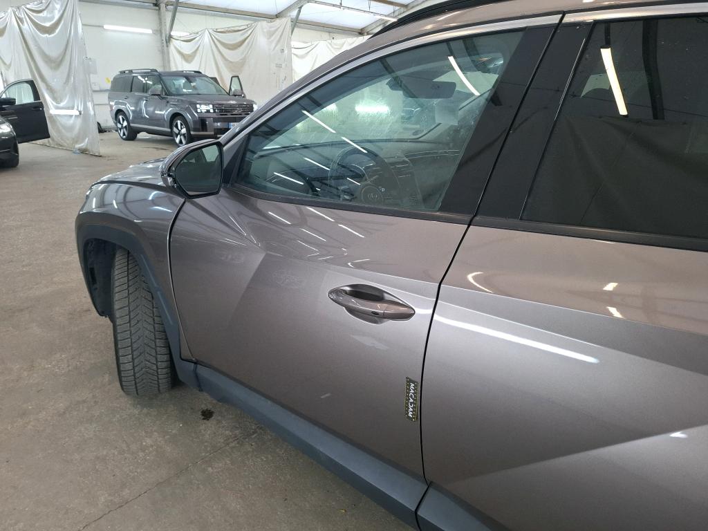HYUNDAI TUCSON 1.6 T-GDI 230 Hybrid BVA6 Business 2023