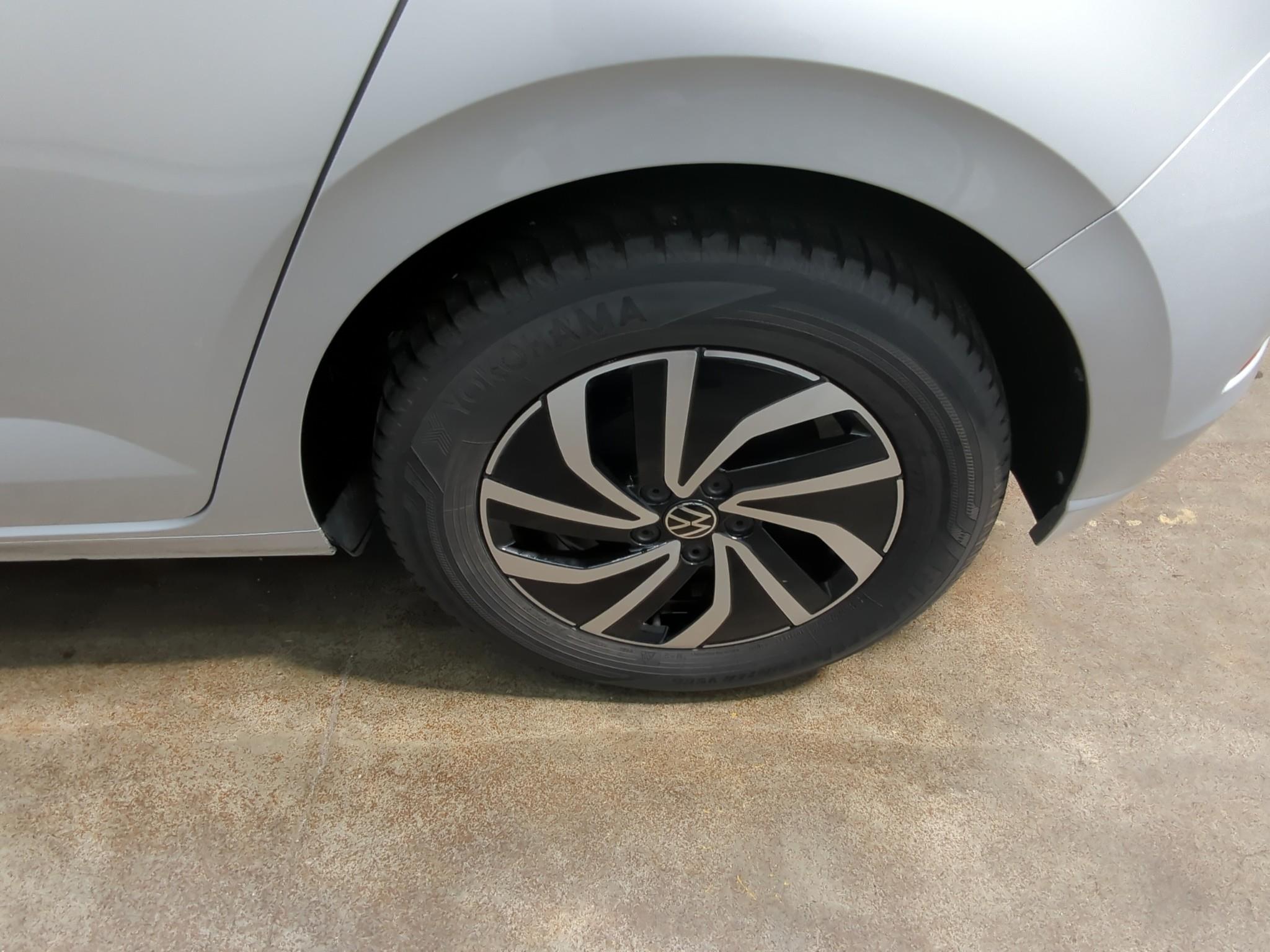 VOLKSWAGEN POLO 1.0 TSI 95 S&S BVM5 Life Plus 2023