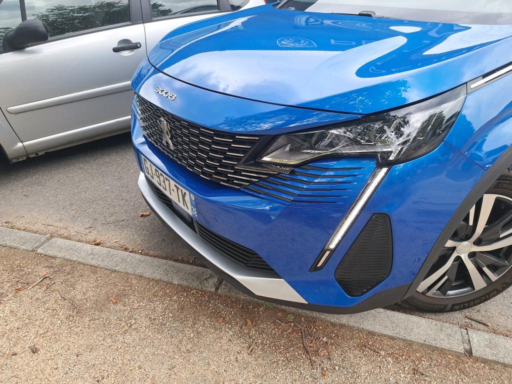 PEUGEOT 3008 Hybrid 225 e-EAT8 Allure Pack 2022