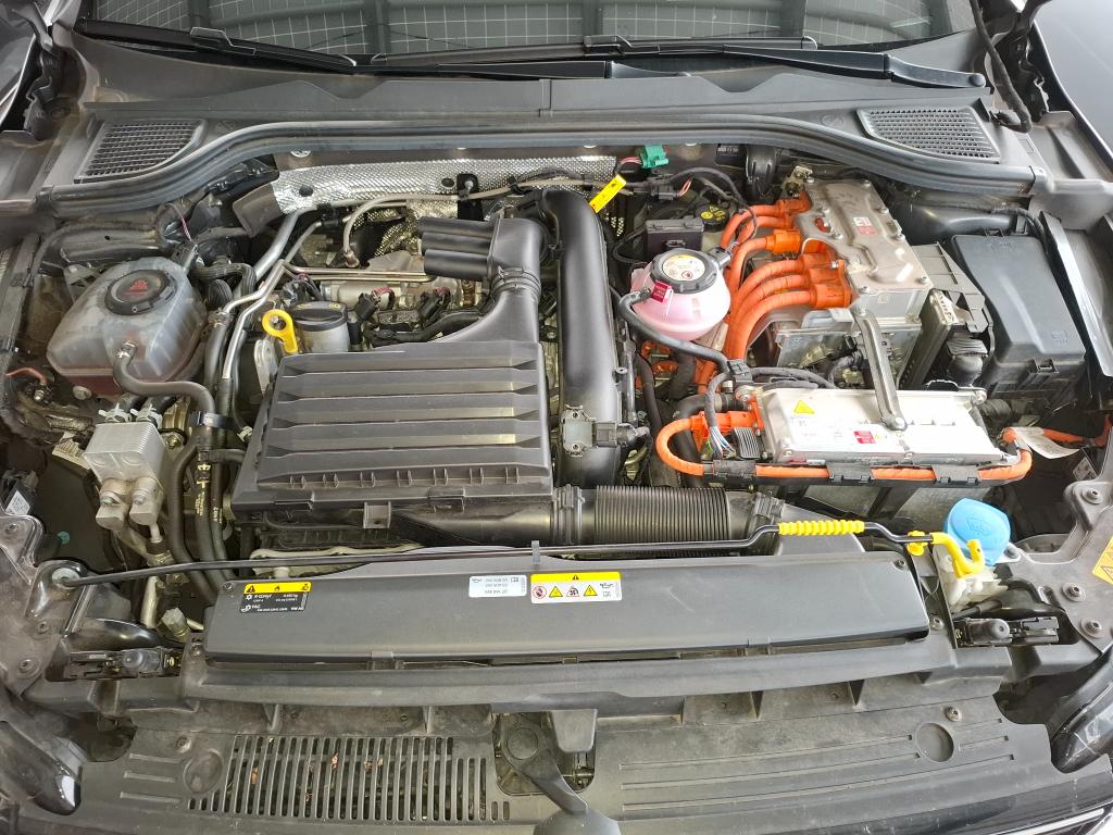 VOLKSWAGEN GOLF 1.4 Hybrid Rechargeable OPF 204 DSG6 Style 2022