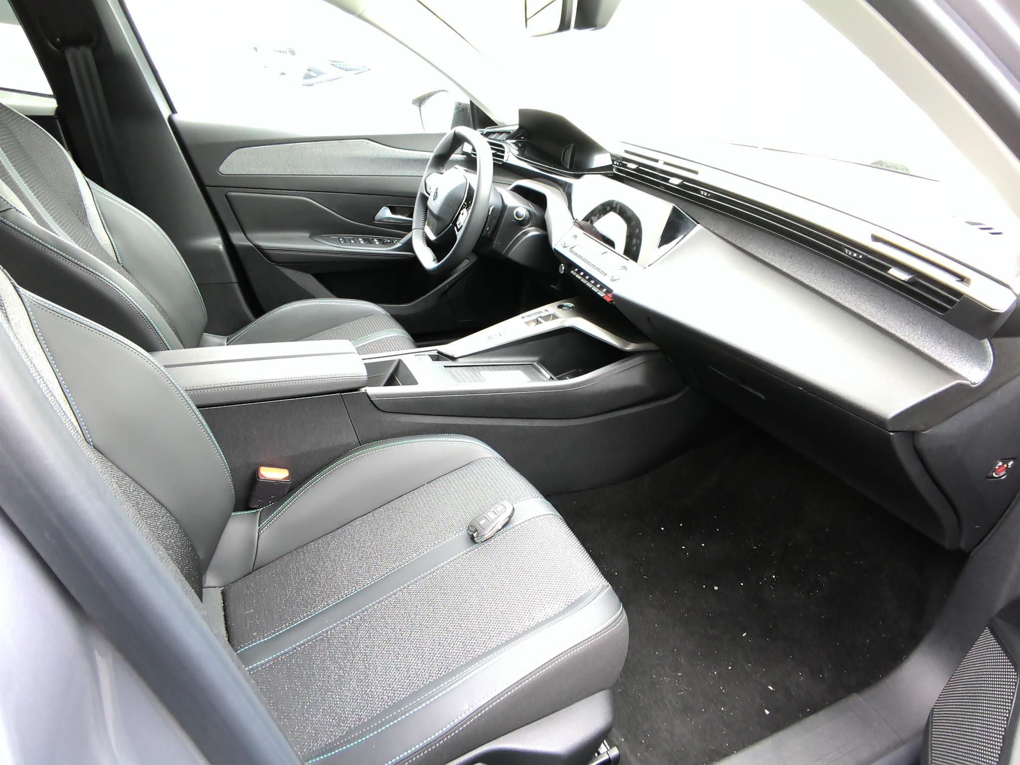 PEUGEOT 308 BlueHDi 130ch S&S EAT8 Allure 2025