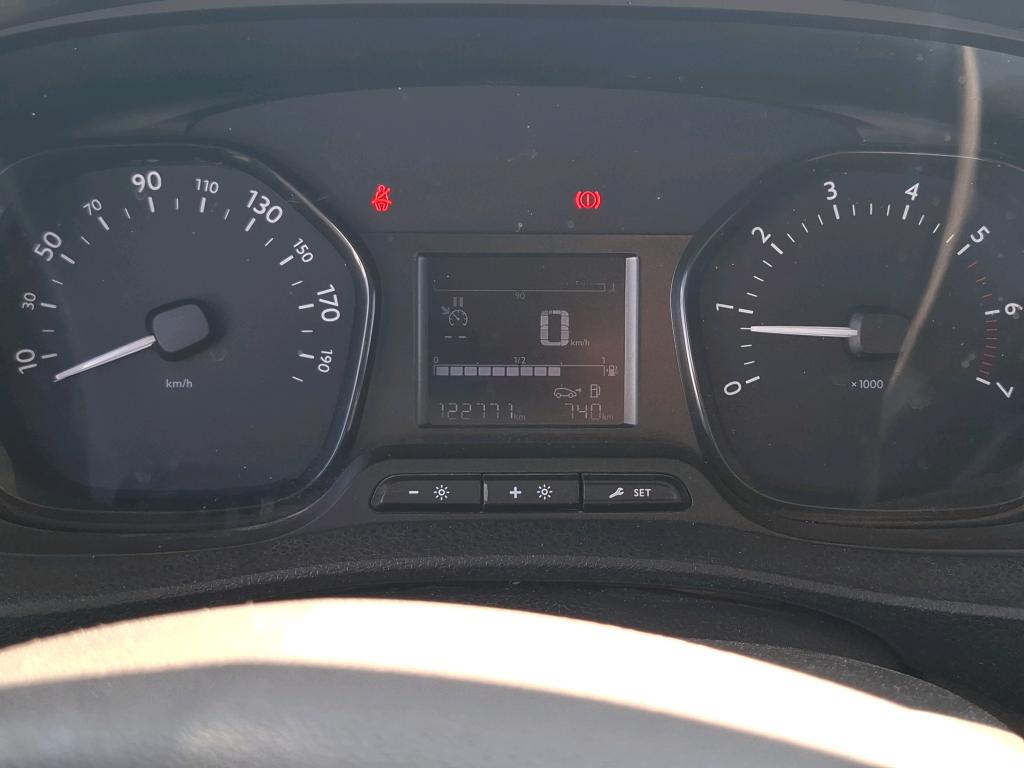 PEUGEOT EXPERT FOURGON TOLE STANDARD 2.0 BLUEHDI 120 S&S BVM6 PREMIUM 2018