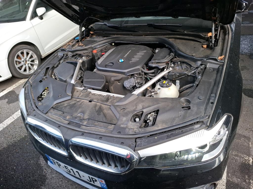 BMW SERIE 5 G30 518d 150 ch BVA8 Luxury 2020