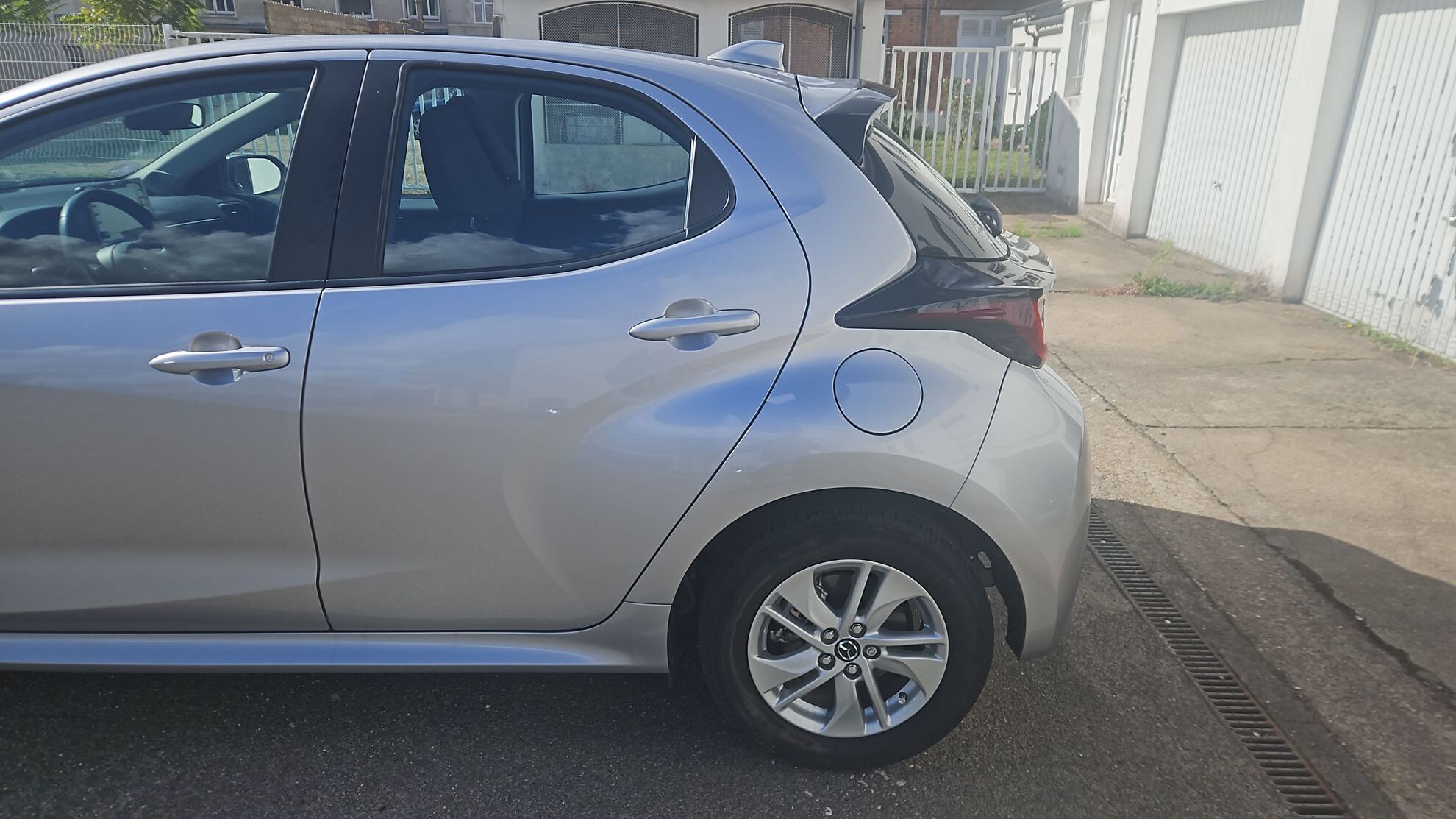 MAZDA MAZDA2 HYBRID 1.5L CVT 116 ch Agile 2024