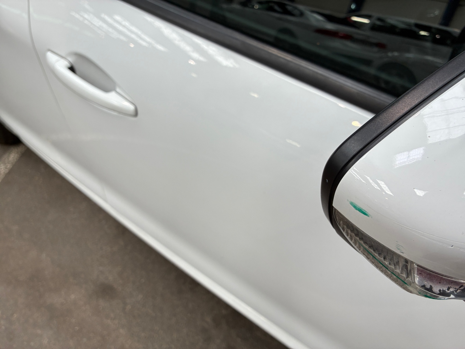 PEUGEOT 208 1.6 BlueHDi 75ch BVM5 Active 2015