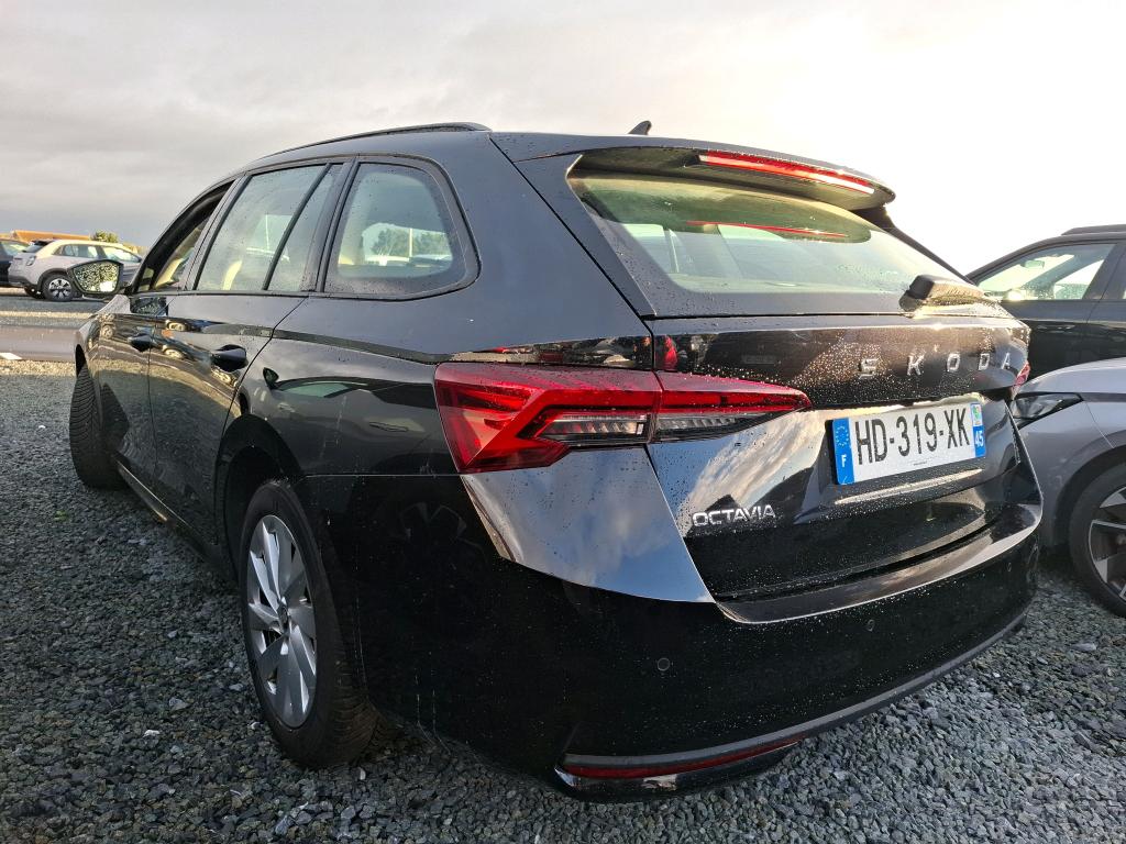 SKODA OCTAVIA COMBI 1.5 TSI Hybrid 150 ch ACT DSG7 Selection 2025