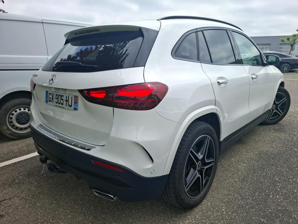 MERCEDES-BENZ GLA 200 d 8G-DCT AMG Line 2024