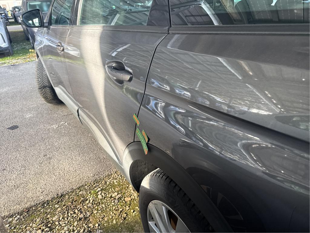 PEUGEOT 5008 PureTech 130ch S&S BVM6 Active Pack 2023