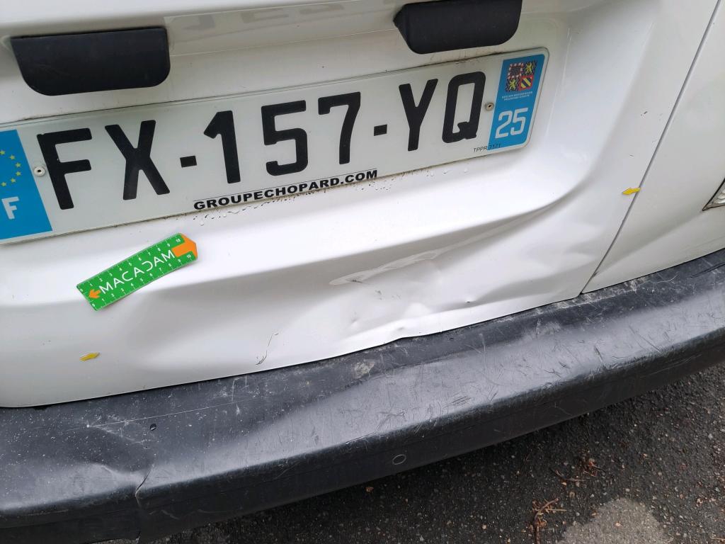 PEUGEOT EXPERT FOURGON TOLE STANDARD 2.0 BLUEHDI 120 S&S BVM6 PREMIUM 2021