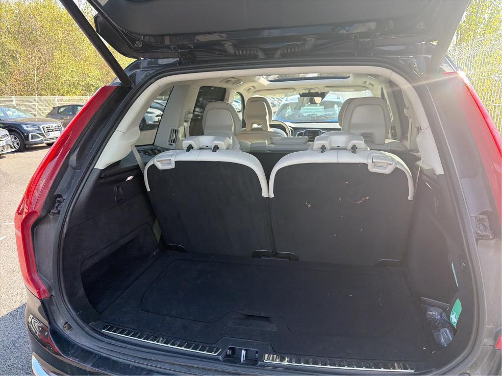 VOLVO XC90 Recharge T8 AWD 303+87 ch Geartronic 8 7pl Momentum 2021