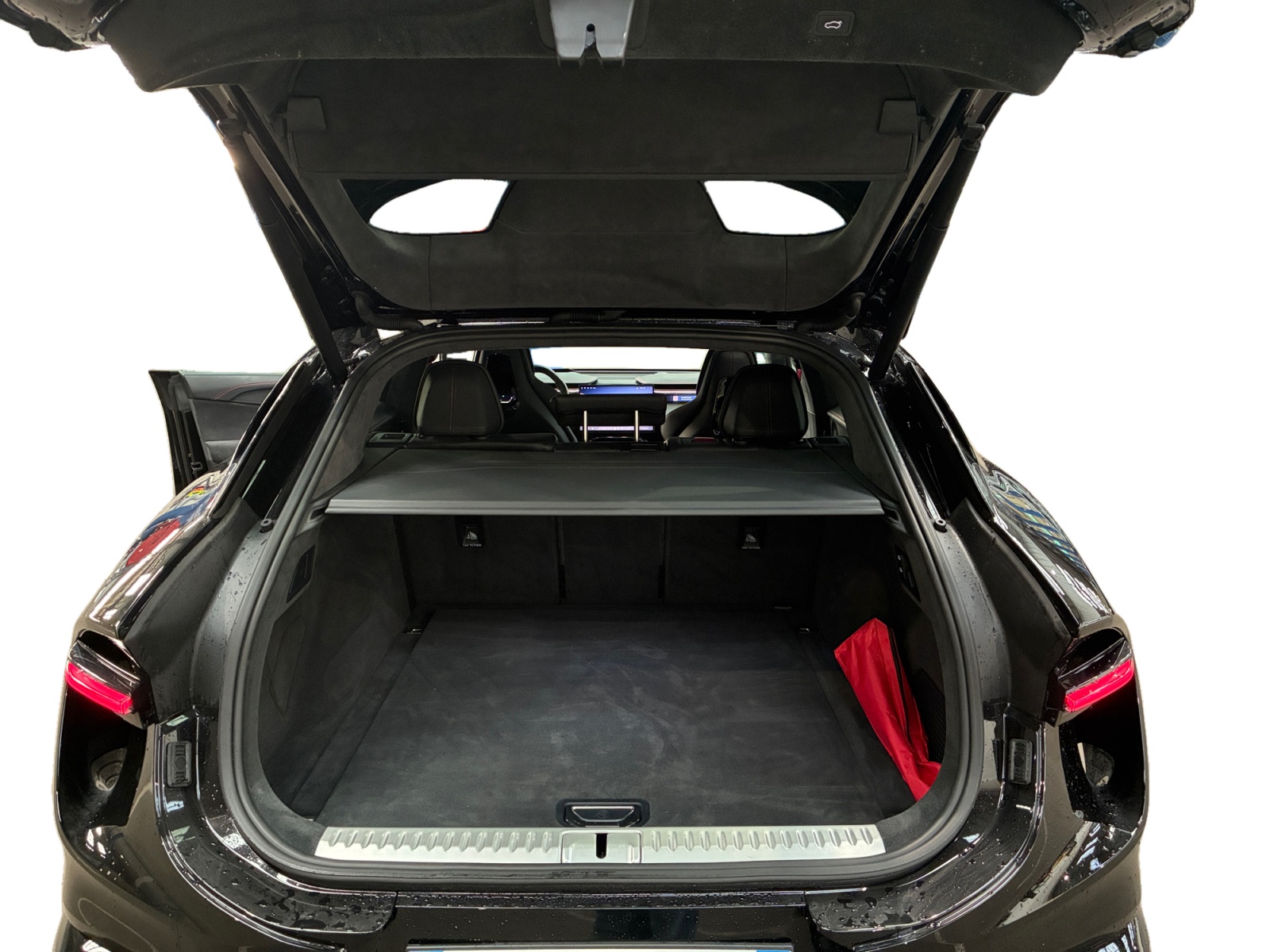 LOTUS Eletre 675 2023