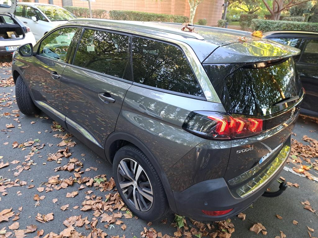 PEUGEOT 5008 PureTech 130ch S&S BVM6 Allure Pack 2023