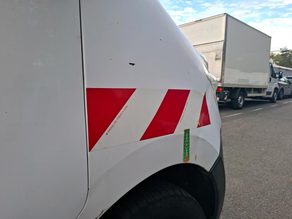 RENAULT MASTER FOURGON FGN L2H2 3.5t 2.3 dCi 130 E6 GRAND CONFORT 2018