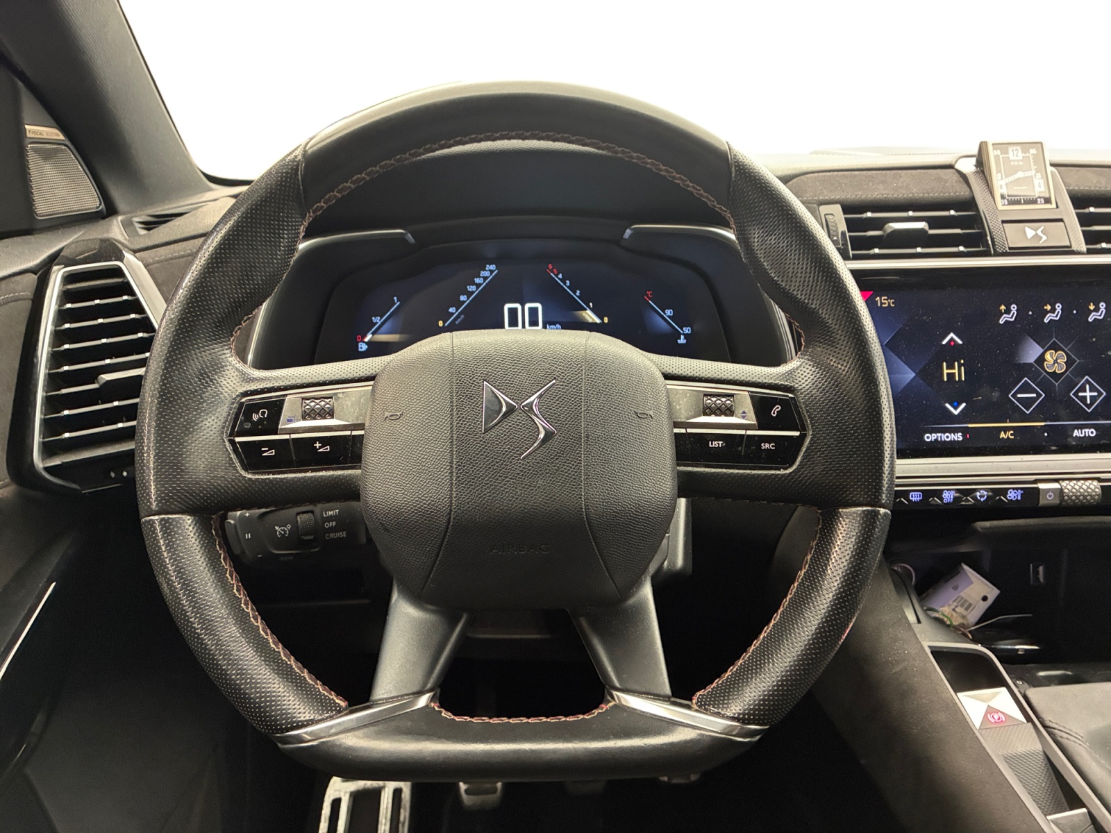 DS DS7 Crossback BlueHDi 130 BVM6 Performance Line+ 2018