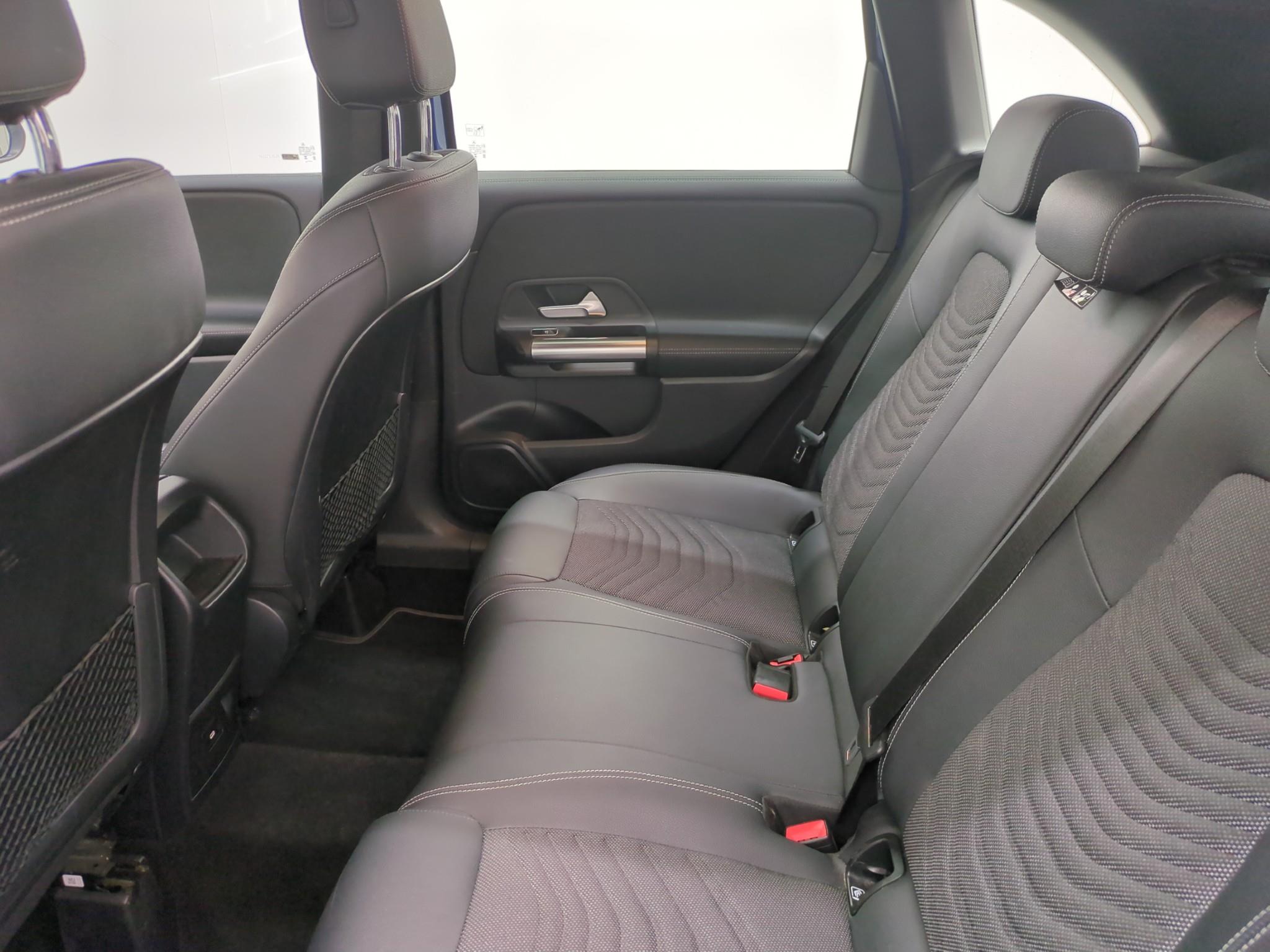 MERCEDES-BENZ MERCEDES CLASSE B 180 7G-DCT Progressive Line 2024