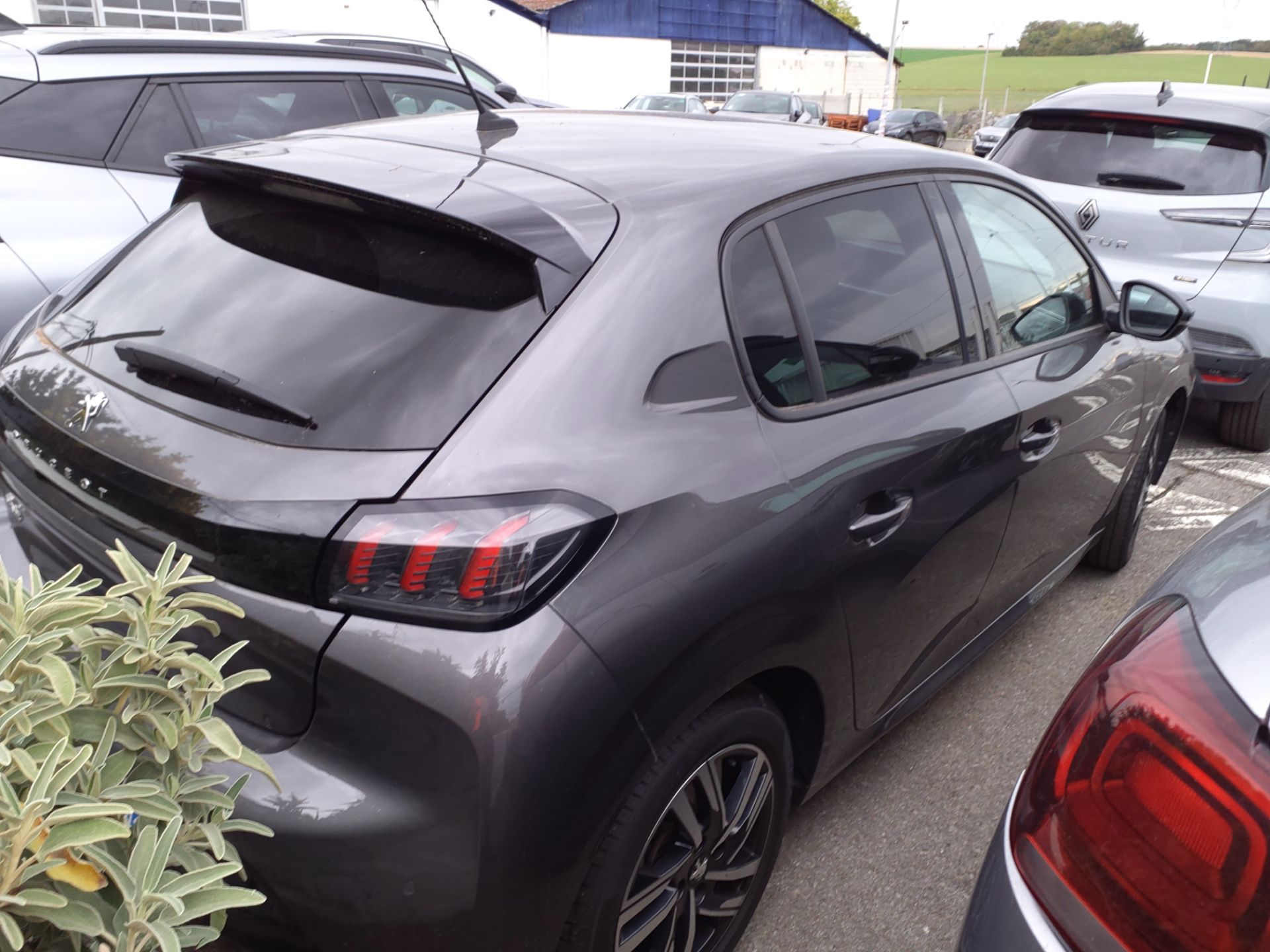 PEUGEOT 208) 208 PureTech 100 S&S BVM6 Allure 2023