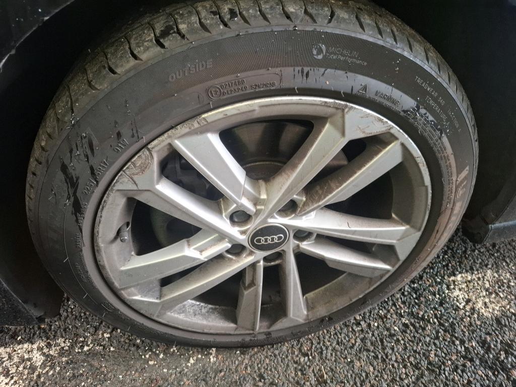 AUDI A3/S3 A3 SPORTBACK 30 TDI 116 Design 2021