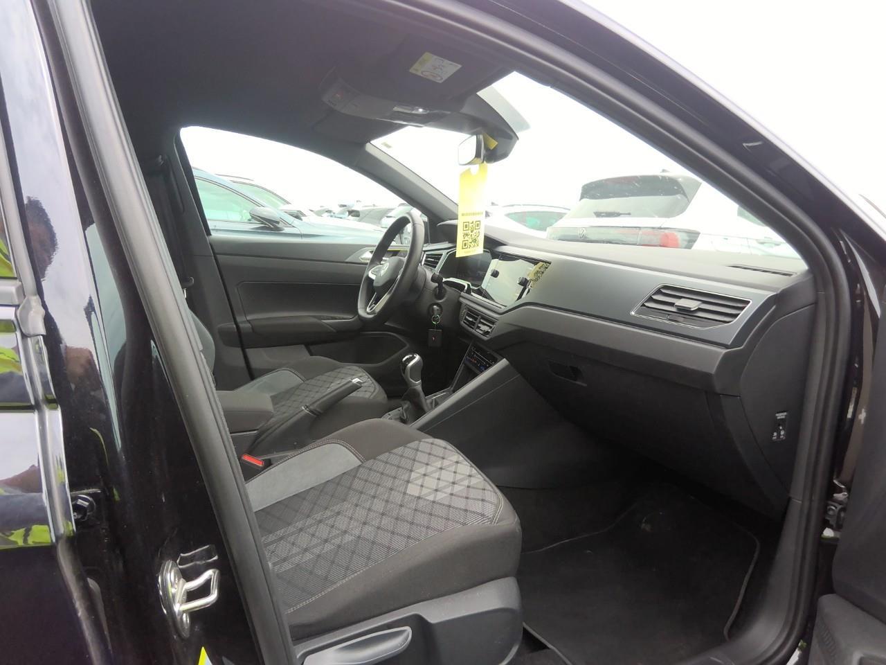 VOLKSWAGEN POLO 1.0 TSI 95 S&S BVM5 R-Line Edition 2025