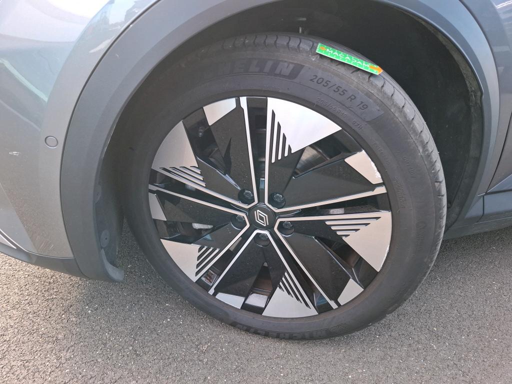 RENAULT SCENIC E-TECH electrique 220 ch grande autonomie Techno 2025