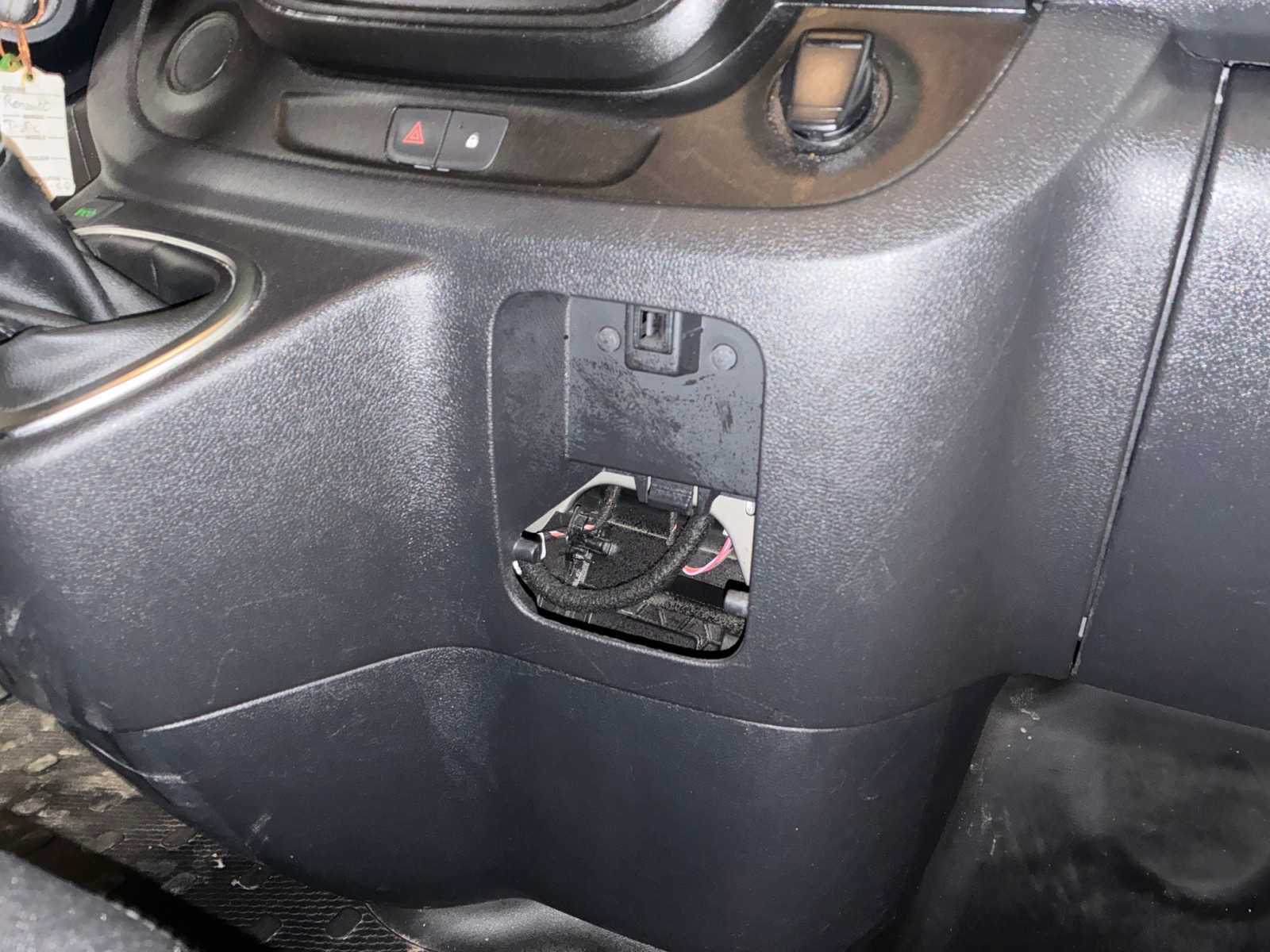 RENAULT TRAFIC FGN L2H1 1300 KG DCI 120 GRAND CONFORT 2021