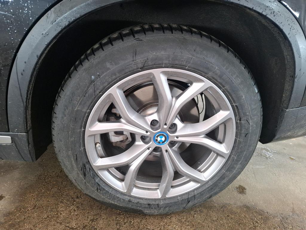 BMW X-SERIES X5 G05 xDrive45e 394 ch BVA8 xLine 2023